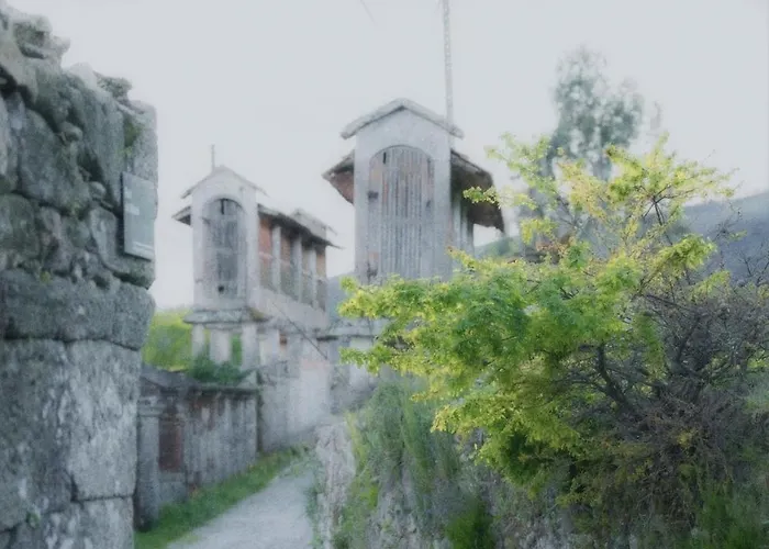 Casa D' Além Turismo E Natureza - Refúgio Do Bosque * Torneiro